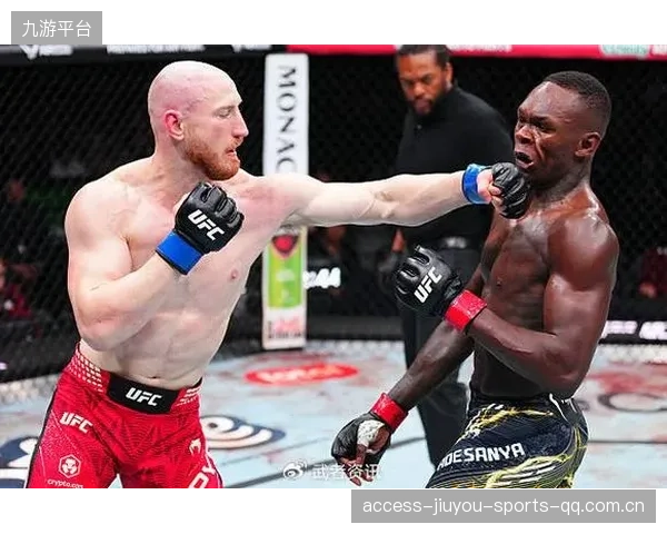 MMA阿迪萨亚踢击精准，再次卫冕金腰带